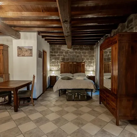 Dimora Del Borgo Antico Appartamento *